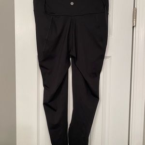 Lululemon black leggings